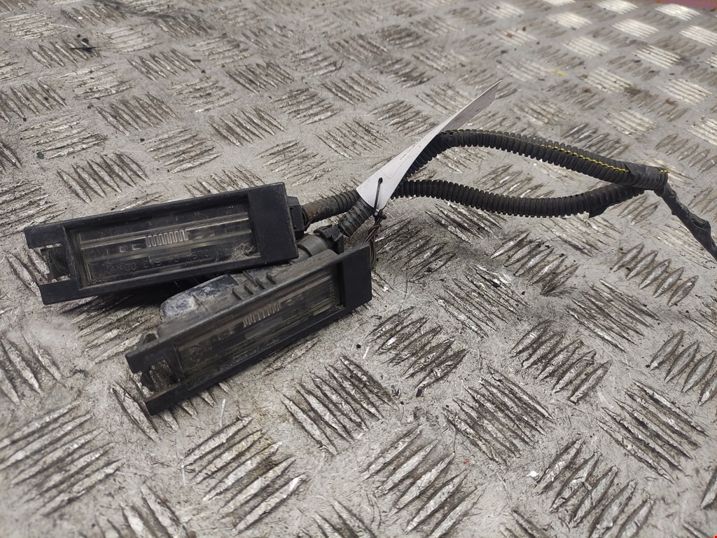 Фонарь подсветки номера OPEL Corsa D 2006-2014