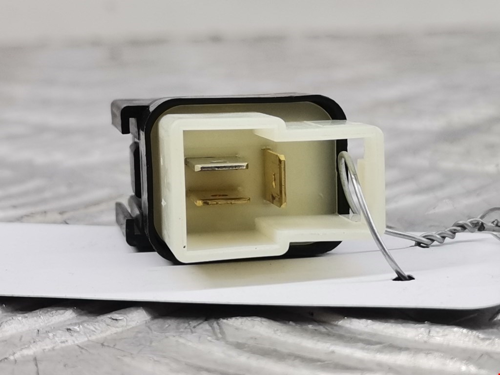 Реле RENAULT Koleos HY 2008-2016