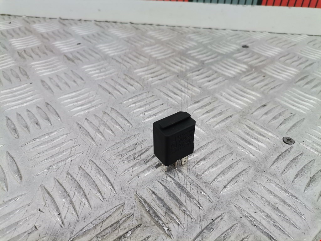 Реле OPEL Corsa D 2006-2014