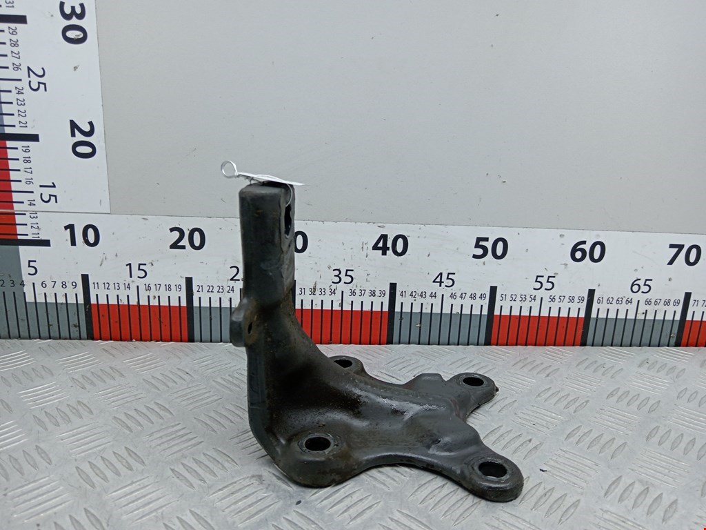 Кронштейн (крепление лапа) двигателя Mercedes Atego 1 (1998-2004)