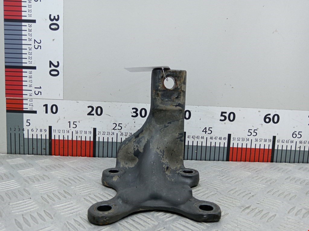 Кронштейн (крепление лапа) двигателя Mercedes Atego 1 (1998-2004)