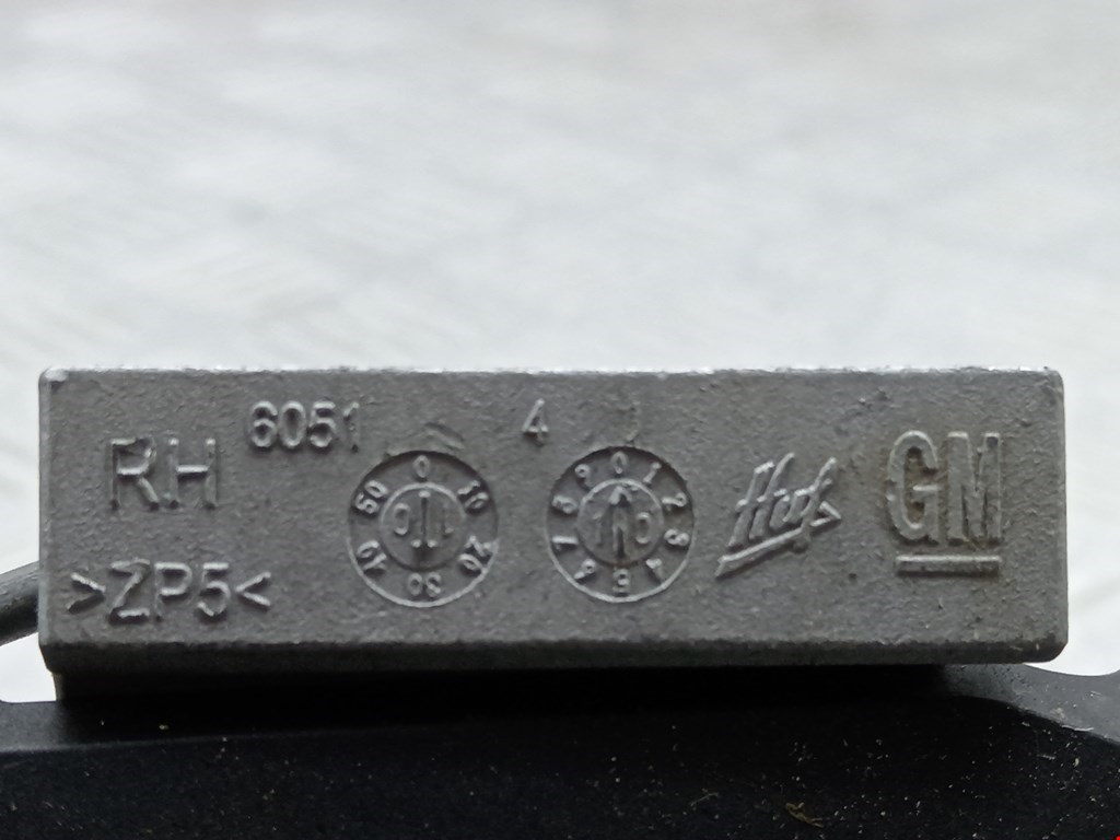 Ручка двери задней наружная правая OPEL Insignia 2008-2017