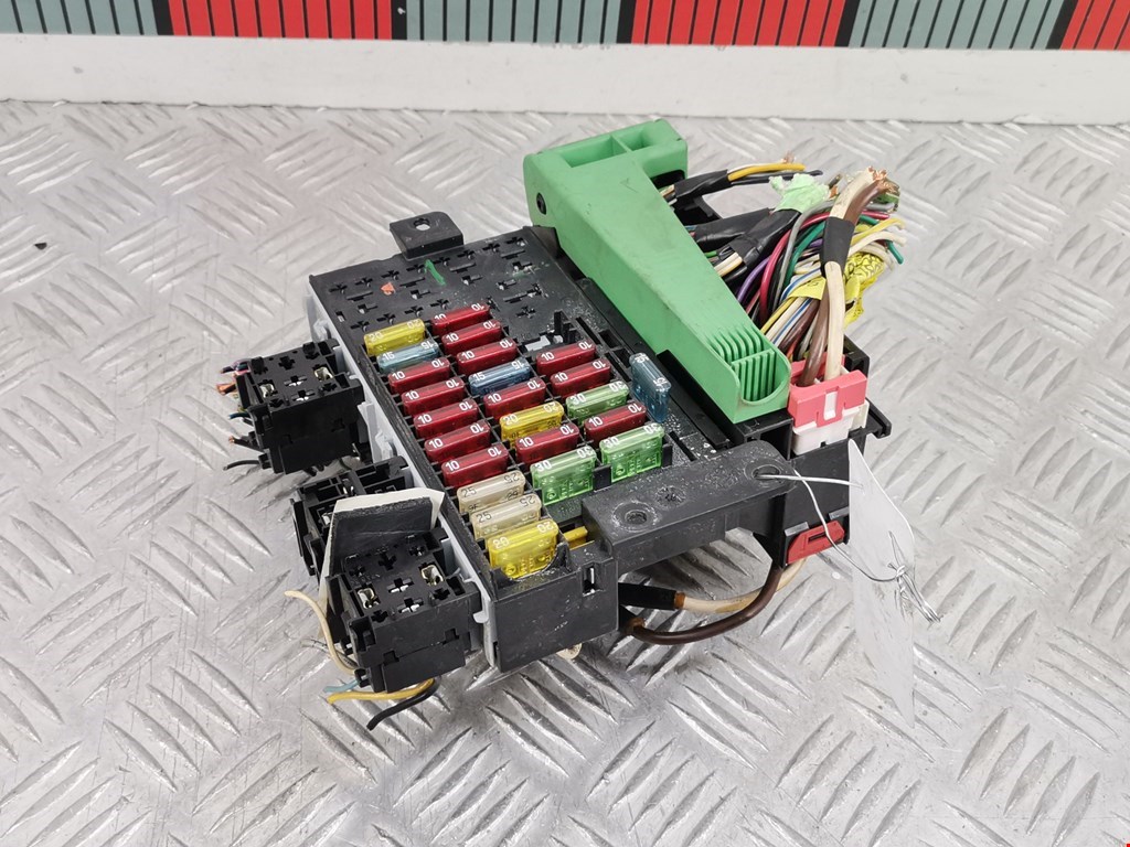 Датчик уровня в бачок омывателя FIAT Palio 1996-2004