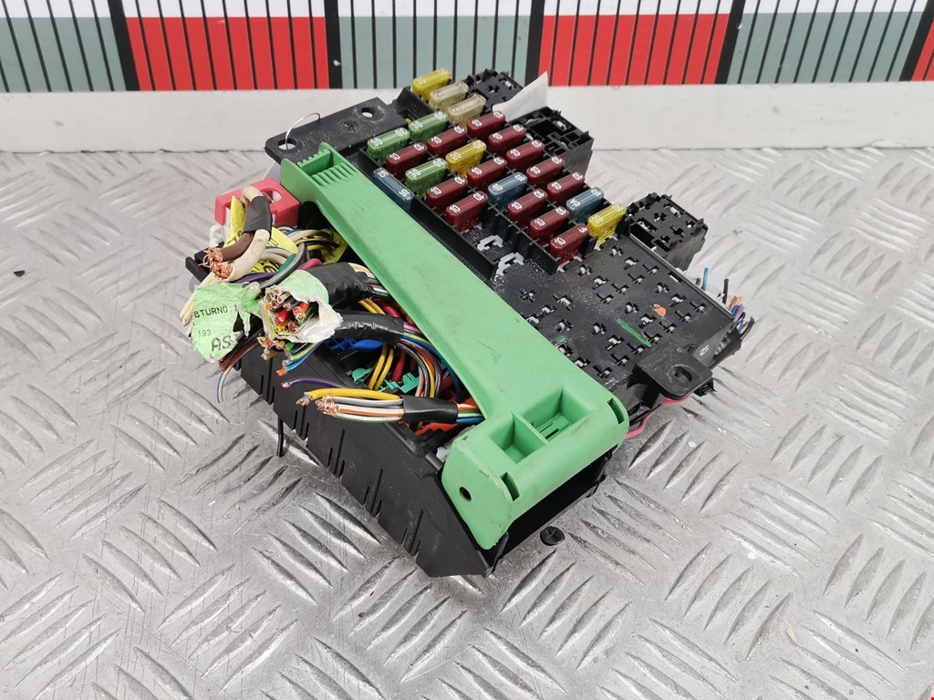 Датчик уровня в бачок омывателя FIAT Palio 1996-2004