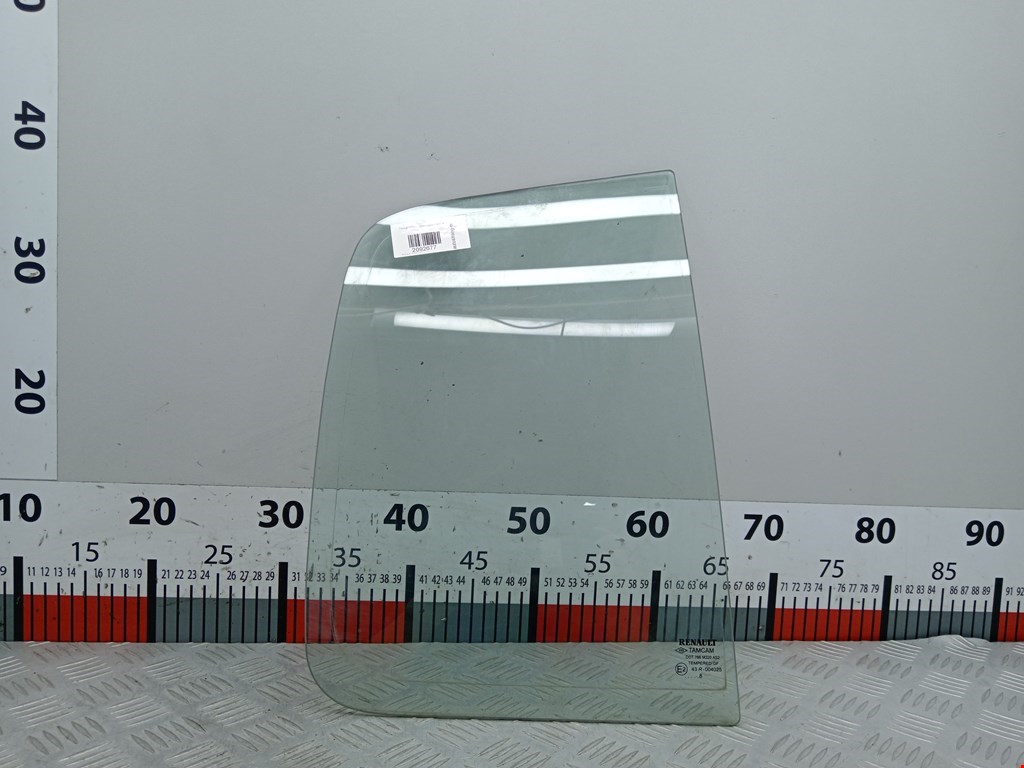 Стекло двери заднее правое RENAULT Symbol I 1998-2008