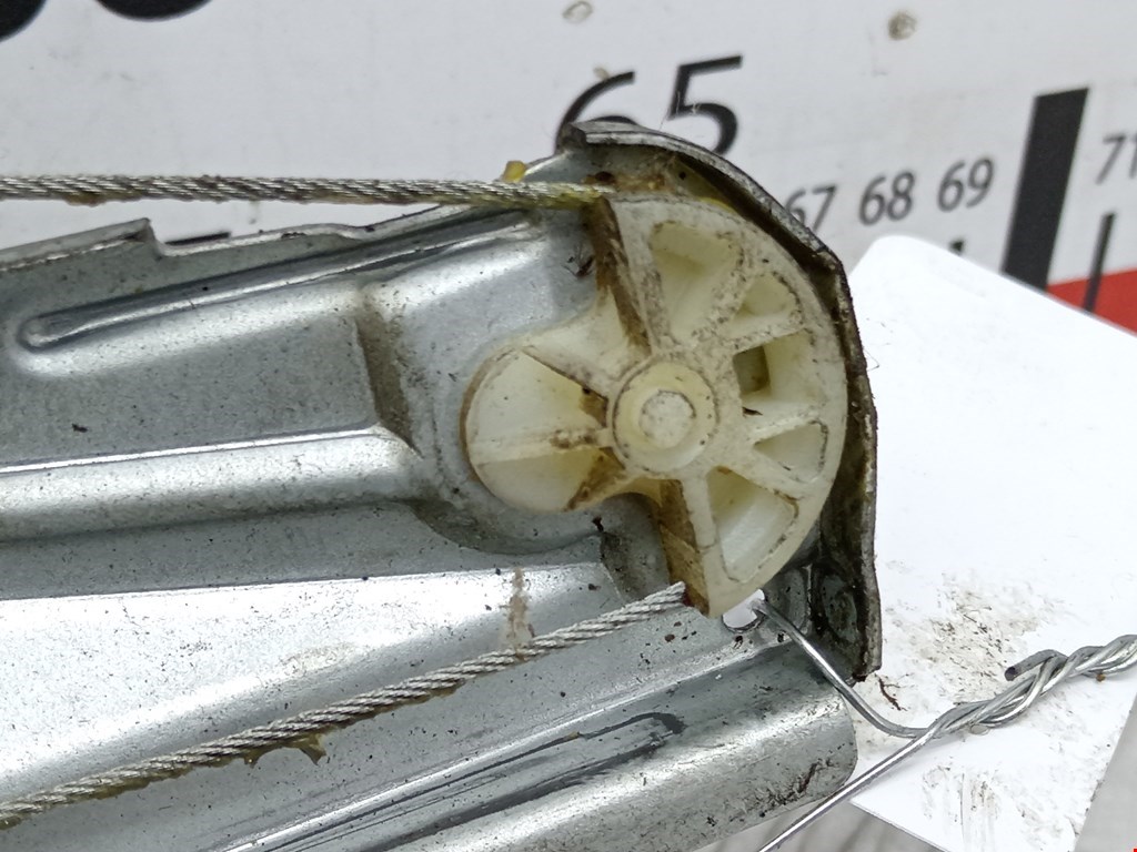 Стеклоподъемник задний правый RENAULT Symbol I 1998-2008