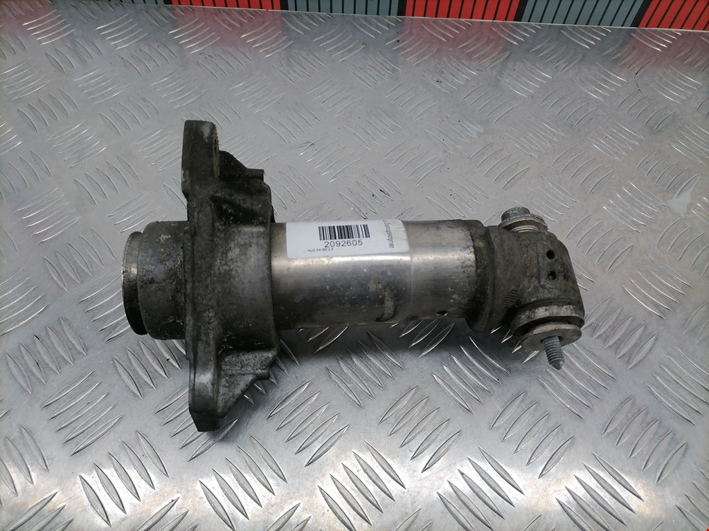 Отбойник бампера передний левый Audi A4 B6 (2000-2006)