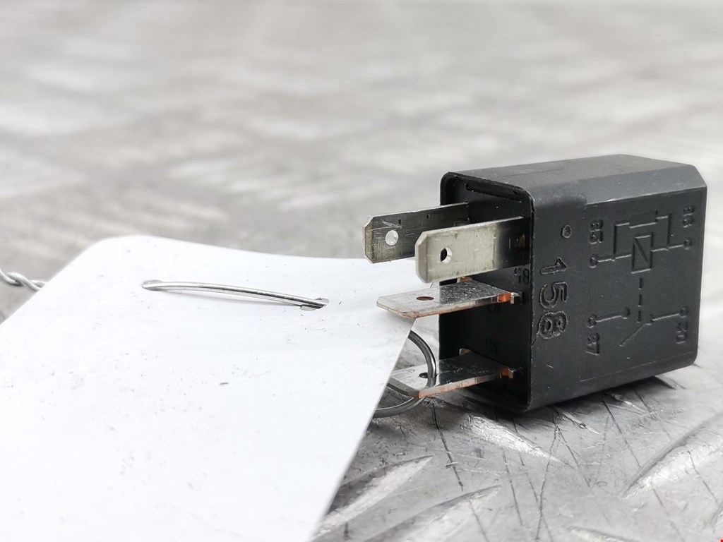 Реле OPEL Corsa D 2006-2014