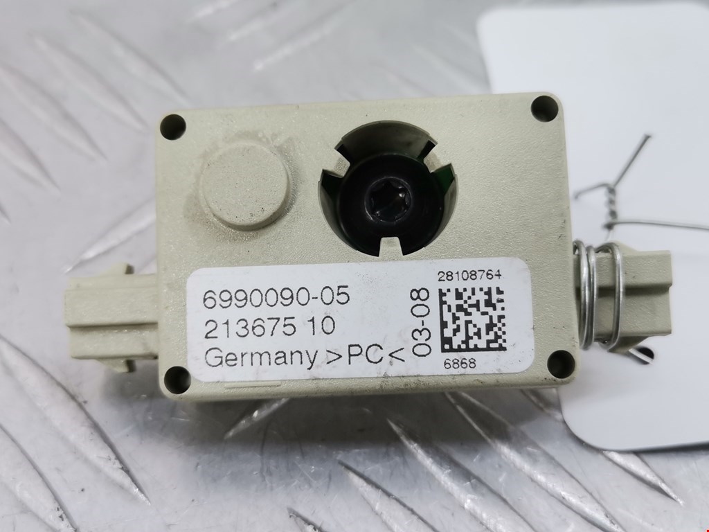 Усилитель антенны MINI Clubman Estate R55 2008-2014