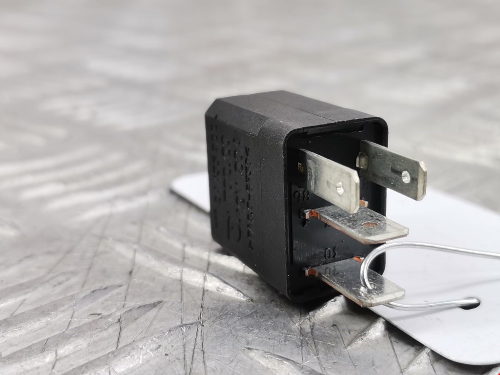 Реле OPEL Corsa D 2006-2014