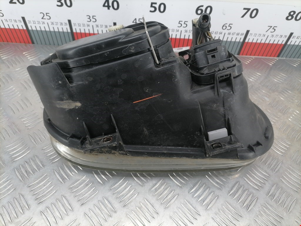 Фара левая VOLKSWAGEN Golf IV 1997-2003