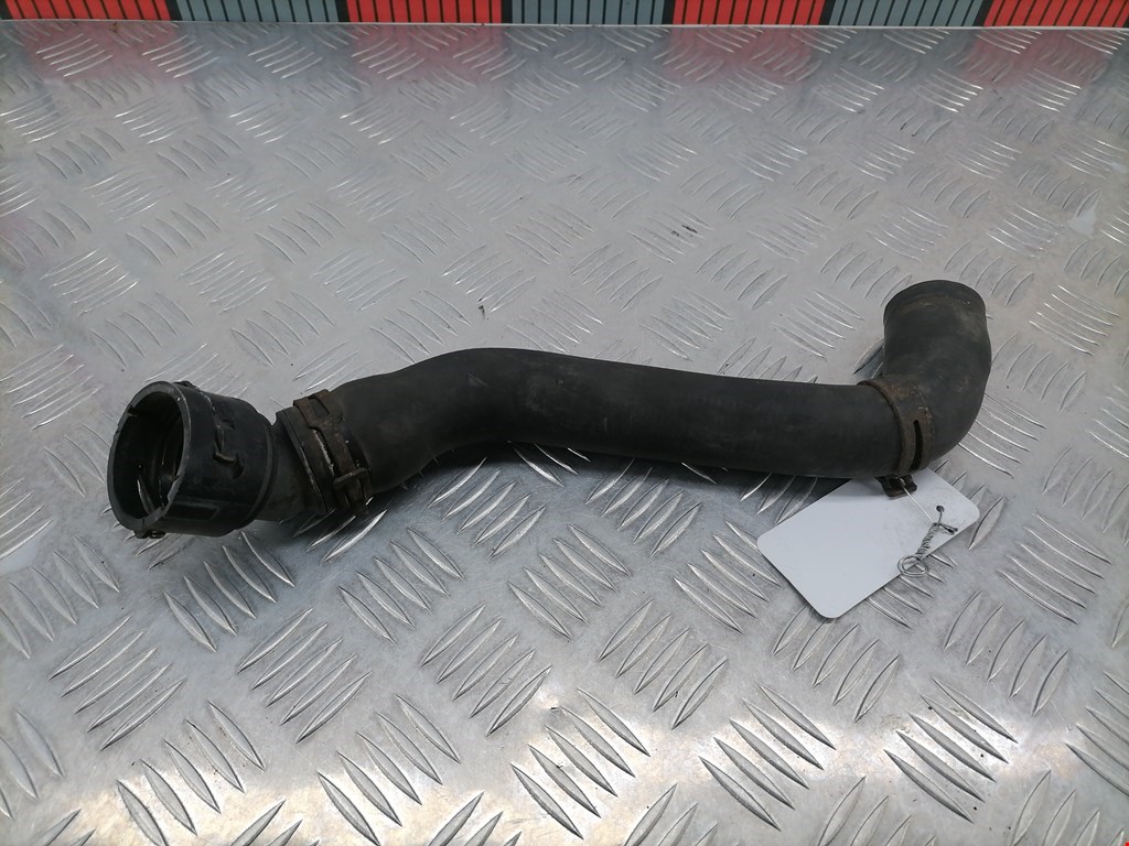 Патрубок VOLKSWAGEN Golf IV 1997-2003