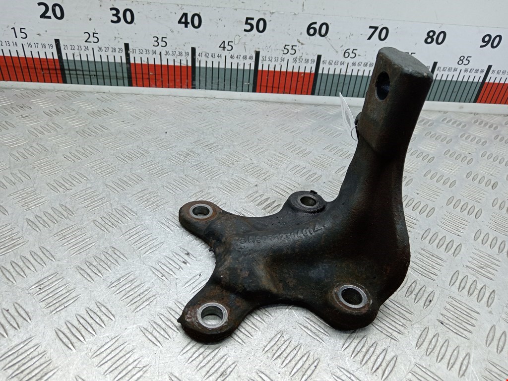 Кронштейн (крепление лапа) двигателя Mercedes Atego 1 (1998-2004)