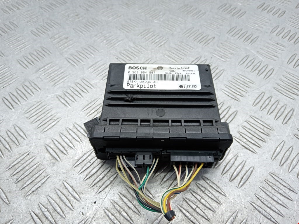 Блок управления парктрониками FORD Mondeo III 2000-2007