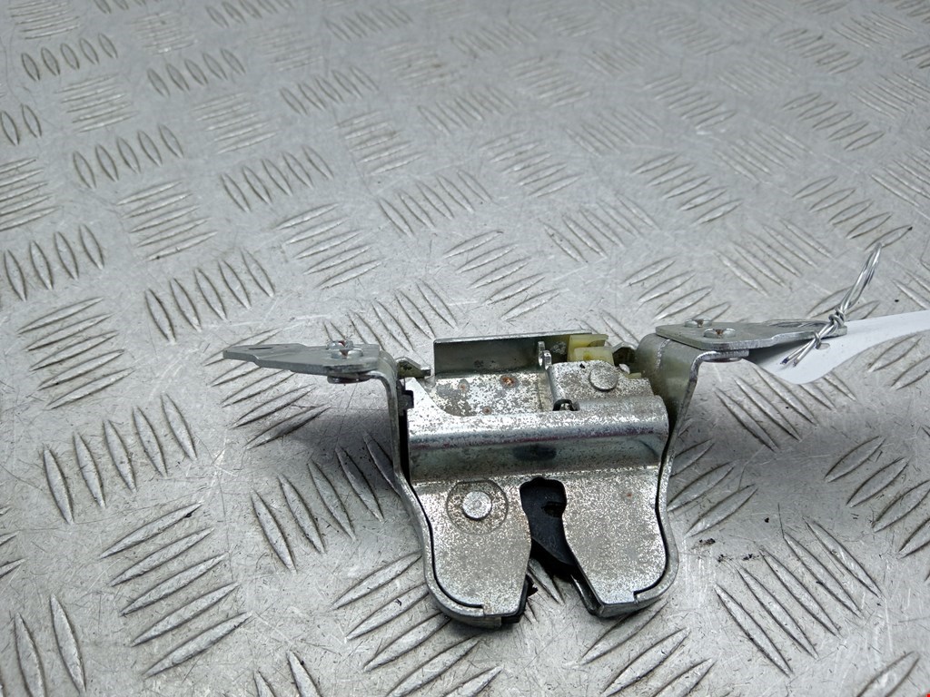 Замок багажника (крышки двери) MERCEDES-BENZ A-Class W168 1997-2004