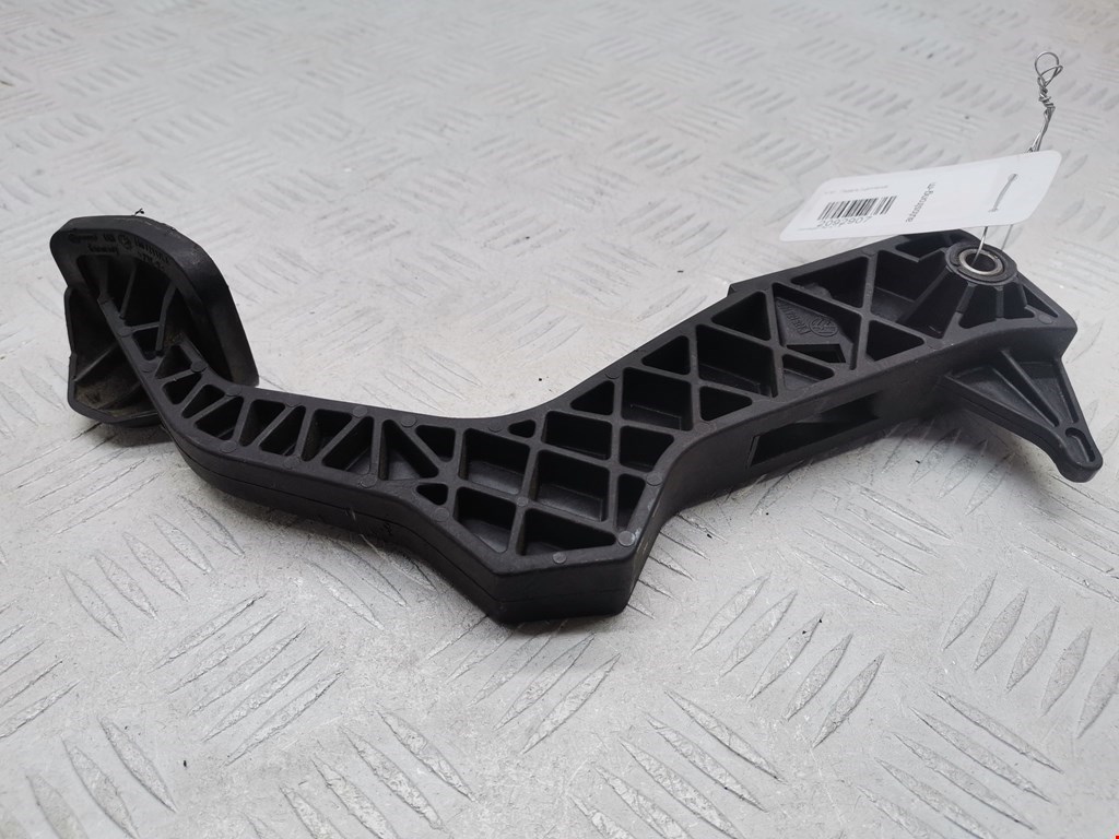 Педаль сцепления VOLKSWAGEN Bora 1998-2005