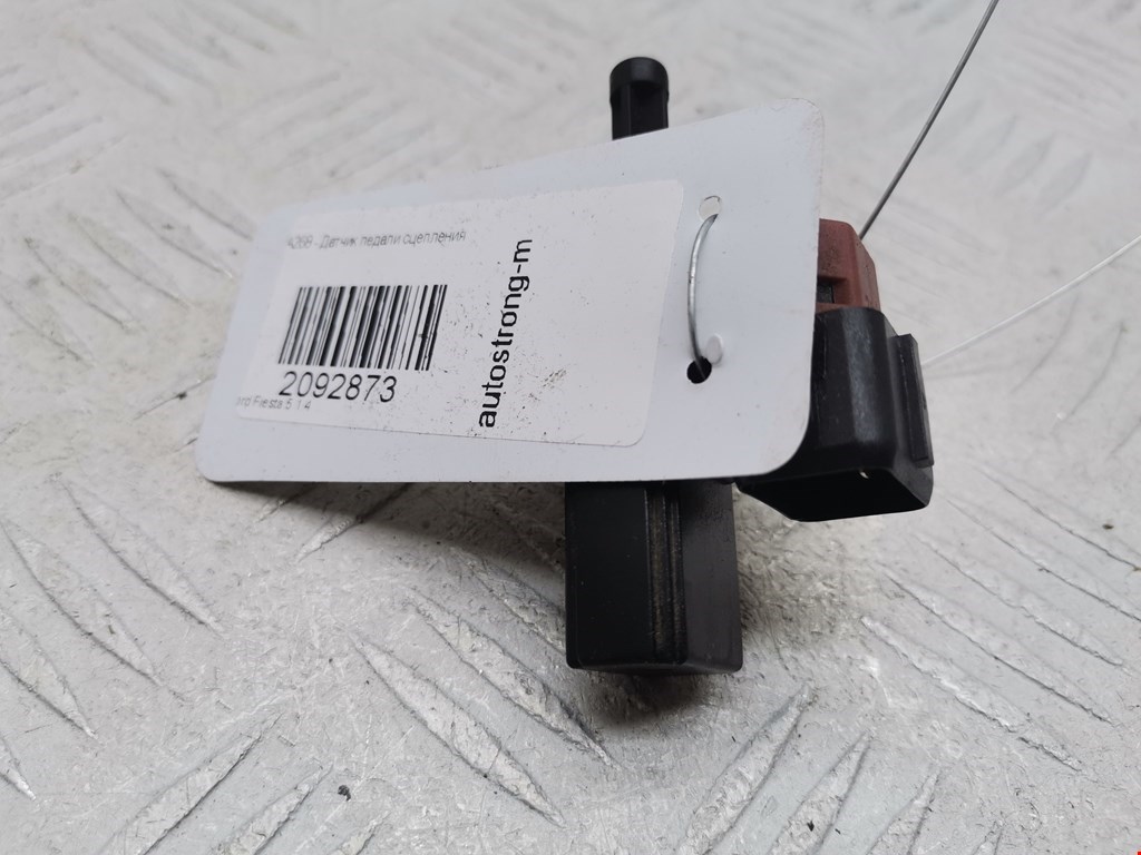 Датчик положения педали сцепления (Выключатель сцепления) Ford Fiesta 5 (2002-2008)