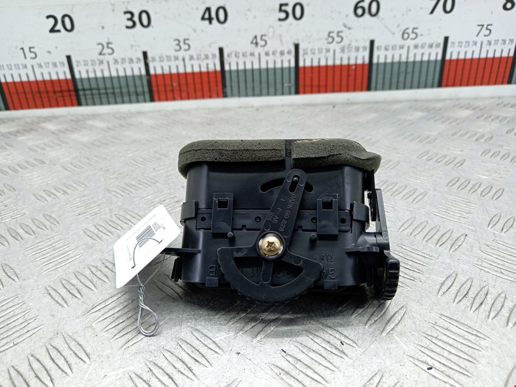 Дефлектор воздушный MAZDA 626 GE 1992-1997