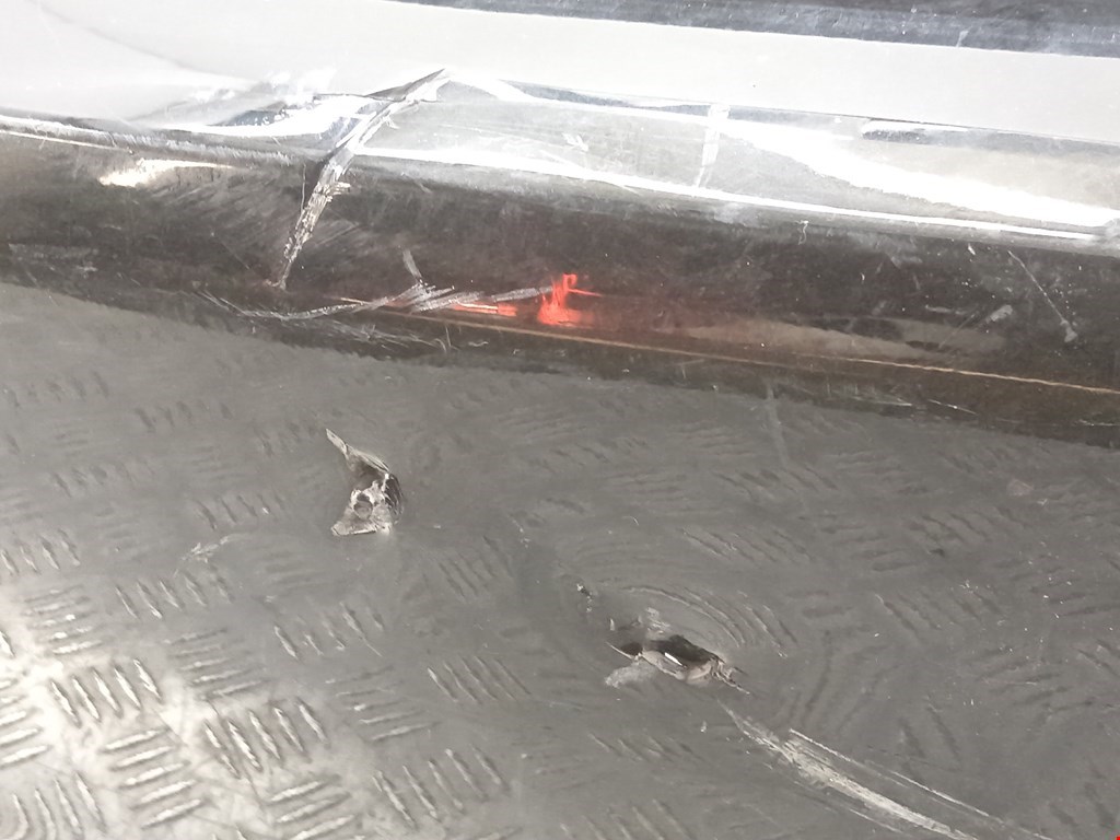 Бампер задний HYUNDAI Genesis 2013-2016