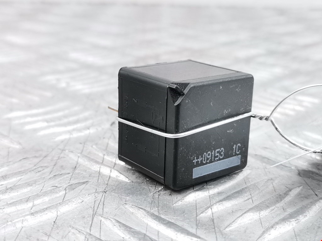 Реле FORD Kuga 2008-2012