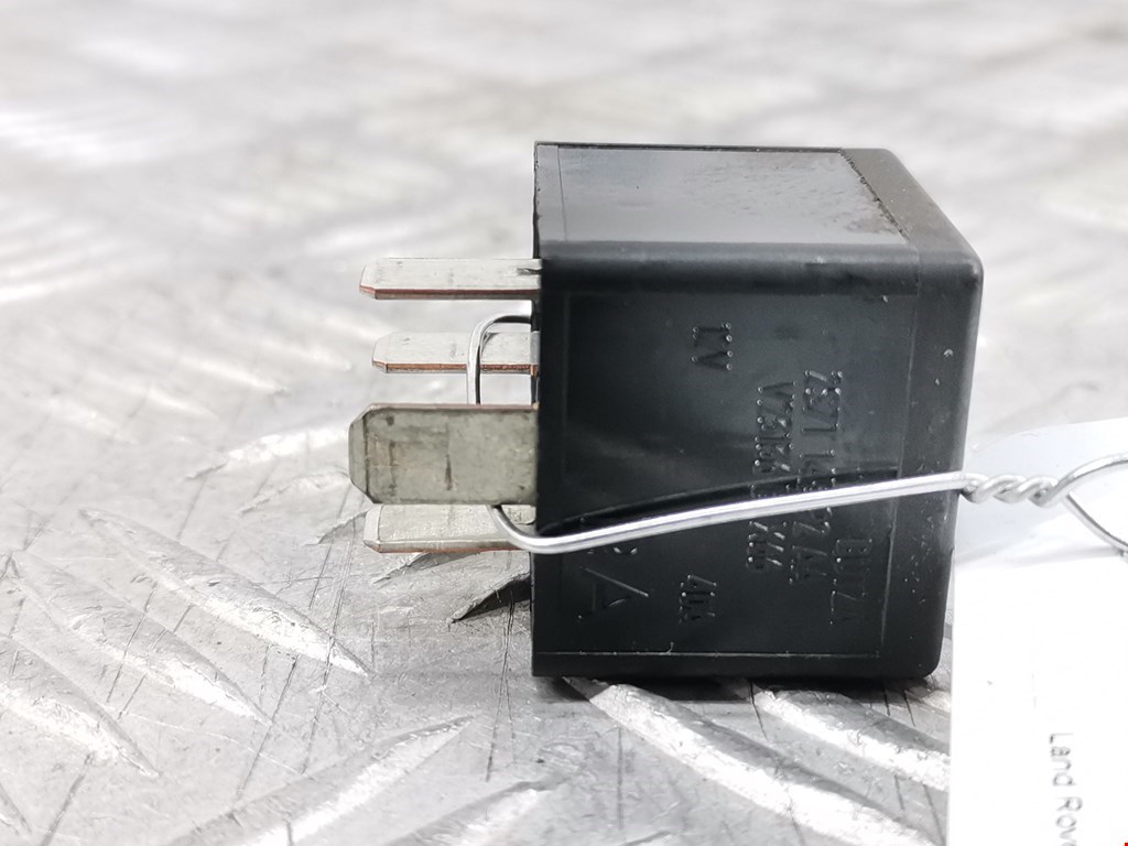 Реле LAND ROVER Discovery III 2005-2009