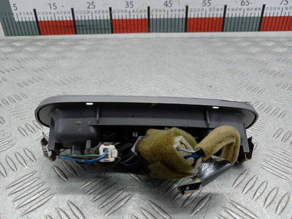 Плафон салонный (салона фонарь) MAZDA 626 GE 1992-1997