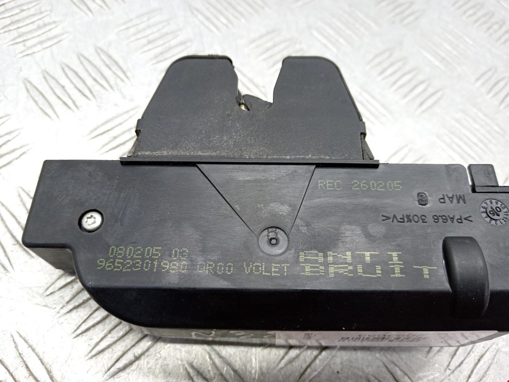 Замок багажника (крышки двери) CITROEN C4 I 2004-2014