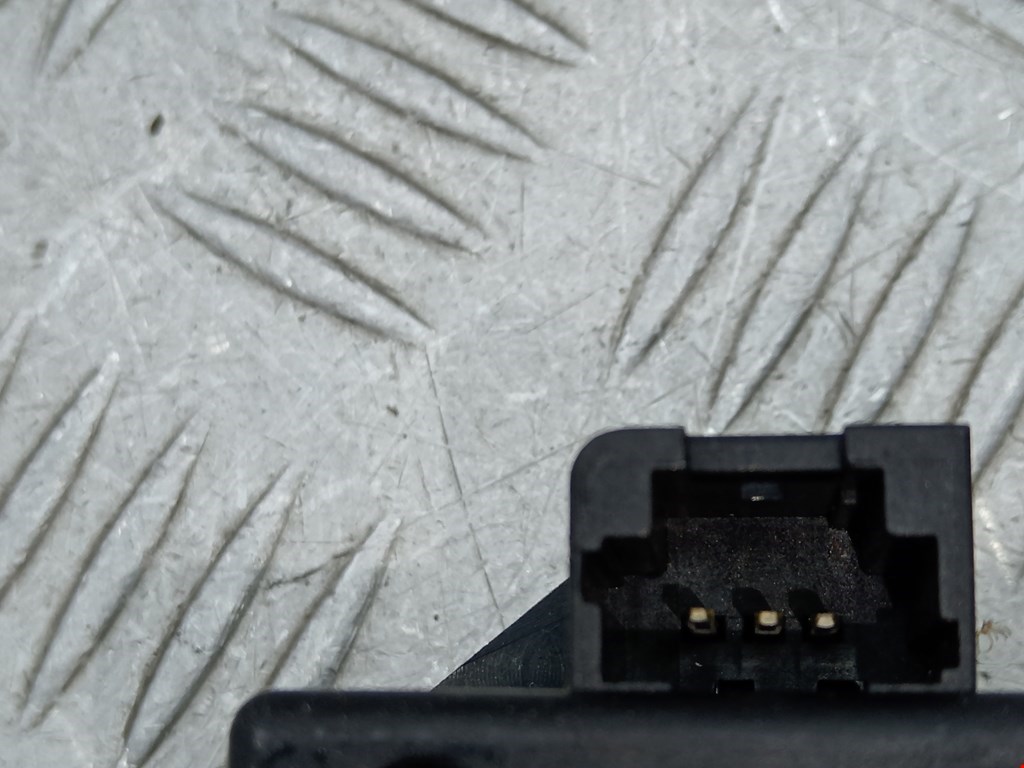 Замок багажника (крышки двери) CITROEN C4 I 2004-2014