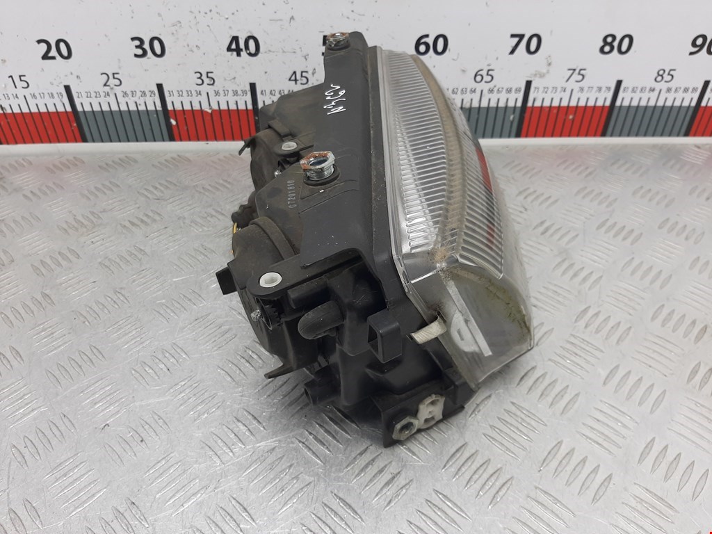 Фара правая VOLKSWAGEN Passat B5 1997-2005