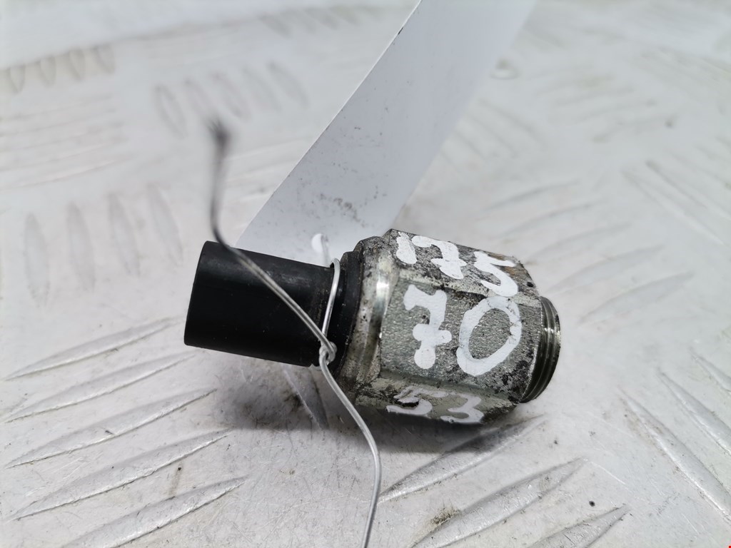 Датчик включения заднего хода FORD Focus II 2005-2011