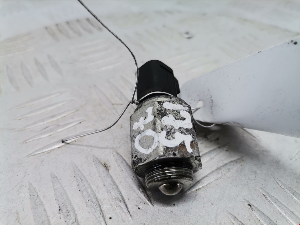 Датчик включения заднего хода FORD Focus II 2005-2011