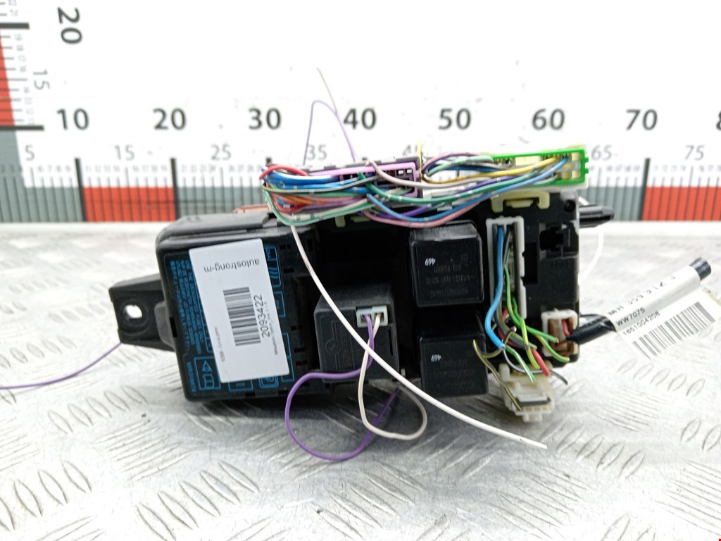 Блок реле MITSUBISHI Space Star 1999-2006