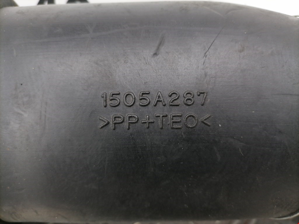 Патрубок воздушного фильтра MITSUBISHI Outlander XL 2006-2012