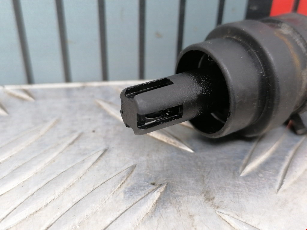 Датчик температуры воздуха VOLKSWAGEN Golf III 1991-1997