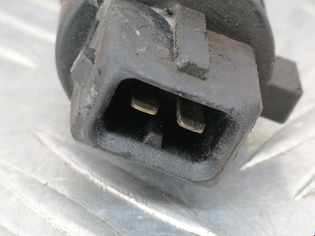 Датчик температуры воздуха VOLKSWAGEN Golf III 1991-1997