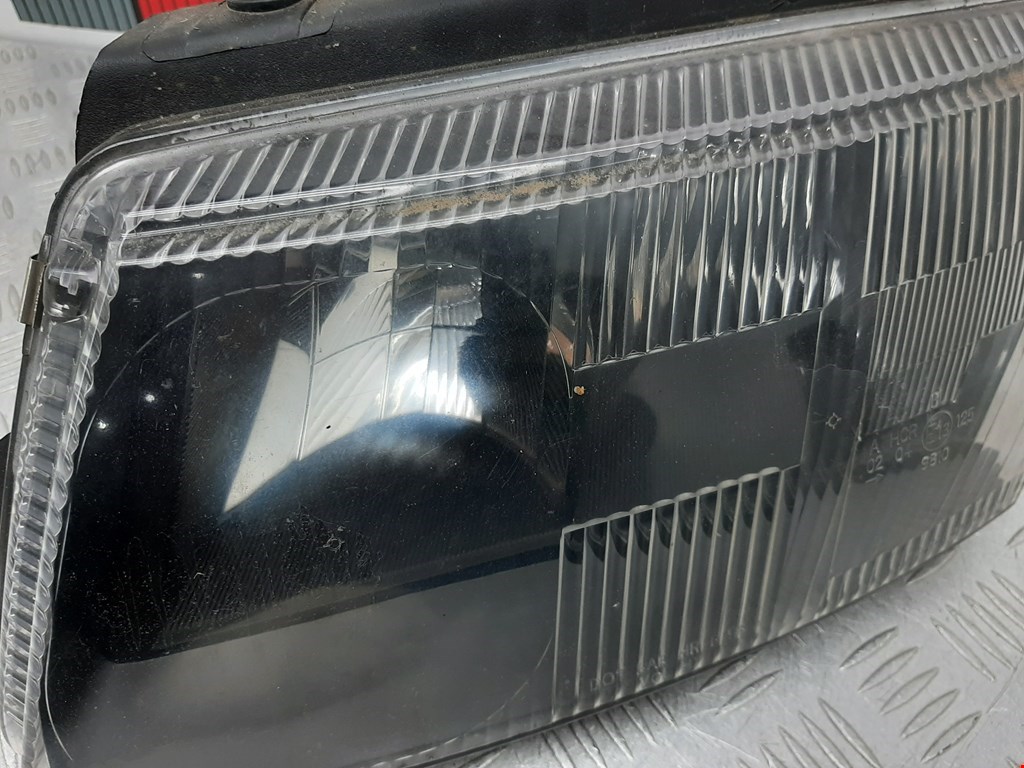 Фара левая VOLKSWAGEN Passat B5 1997-2005