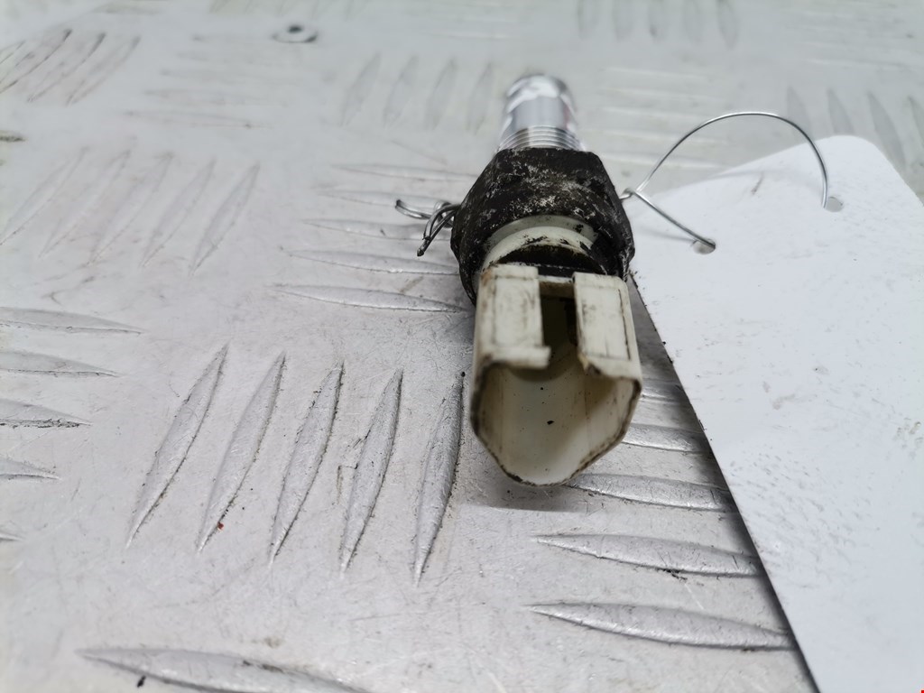 Датчик включения заднего хода FORD Focus I 1998-2005