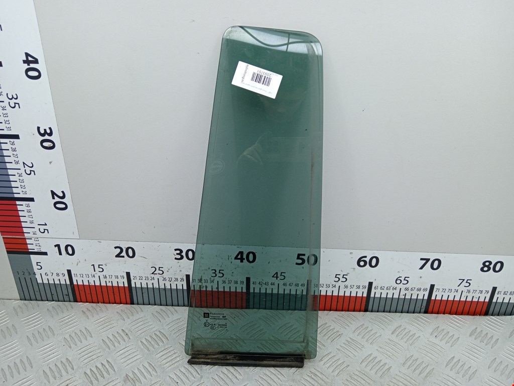 Стекло двери задней левой (форточка) Opel Zafira B (2005-2014)