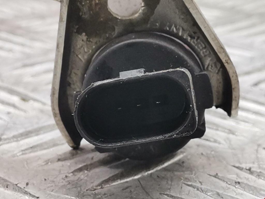 Датчик скорости VOLKSWAGEN Golf IV 1997-2003