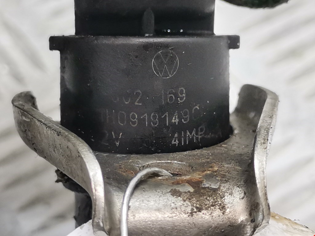 Датчик скорости VOLKSWAGEN Golf IV 1997-2003