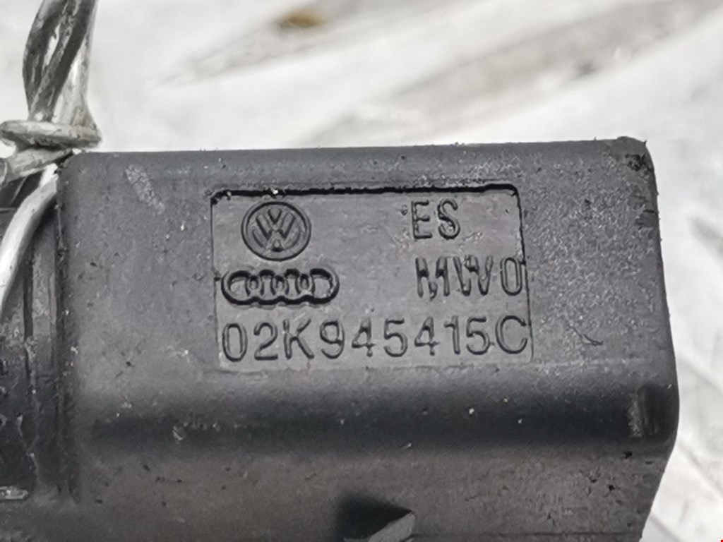 Датчик включения заднего хода VOLKSWAGEN Golf IV 1997-2003