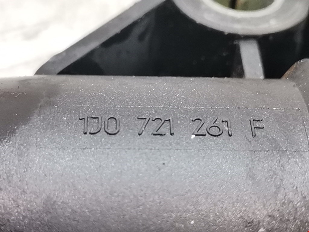 Цилиндр сцепления рабочий VOLKSWAGEN Golf IV 1997-2003