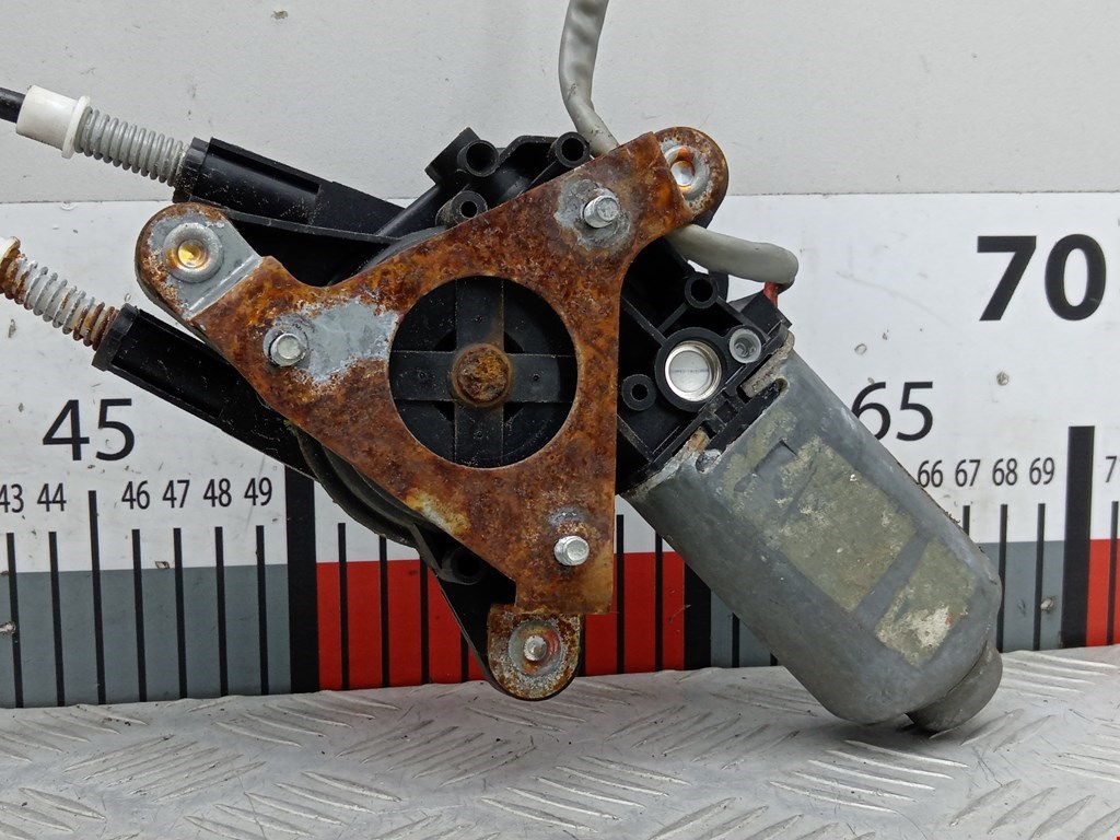 Стеклоподъемник задний правый MAZDA 626 GE 1992-1997