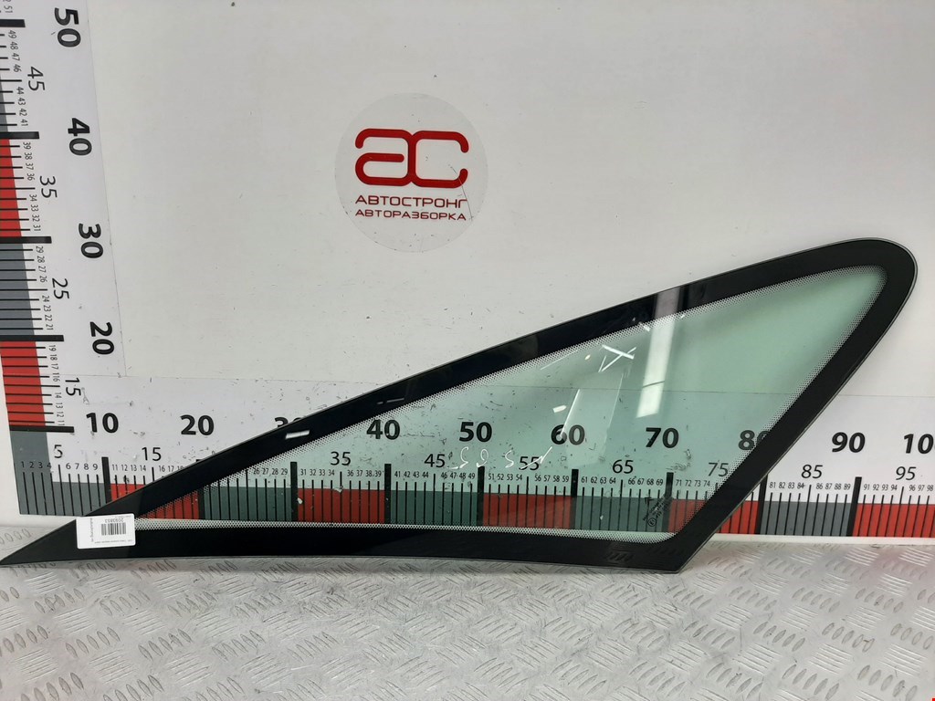 Стекло кузовное глухое правое CITROEN Xsara Picasso 1999-2012