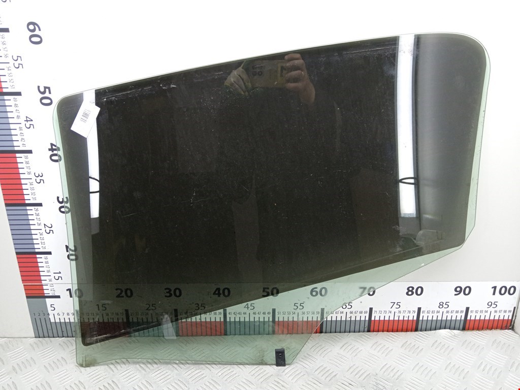 Стекло двери заднее правое PEUGEOT 308 2007-2015