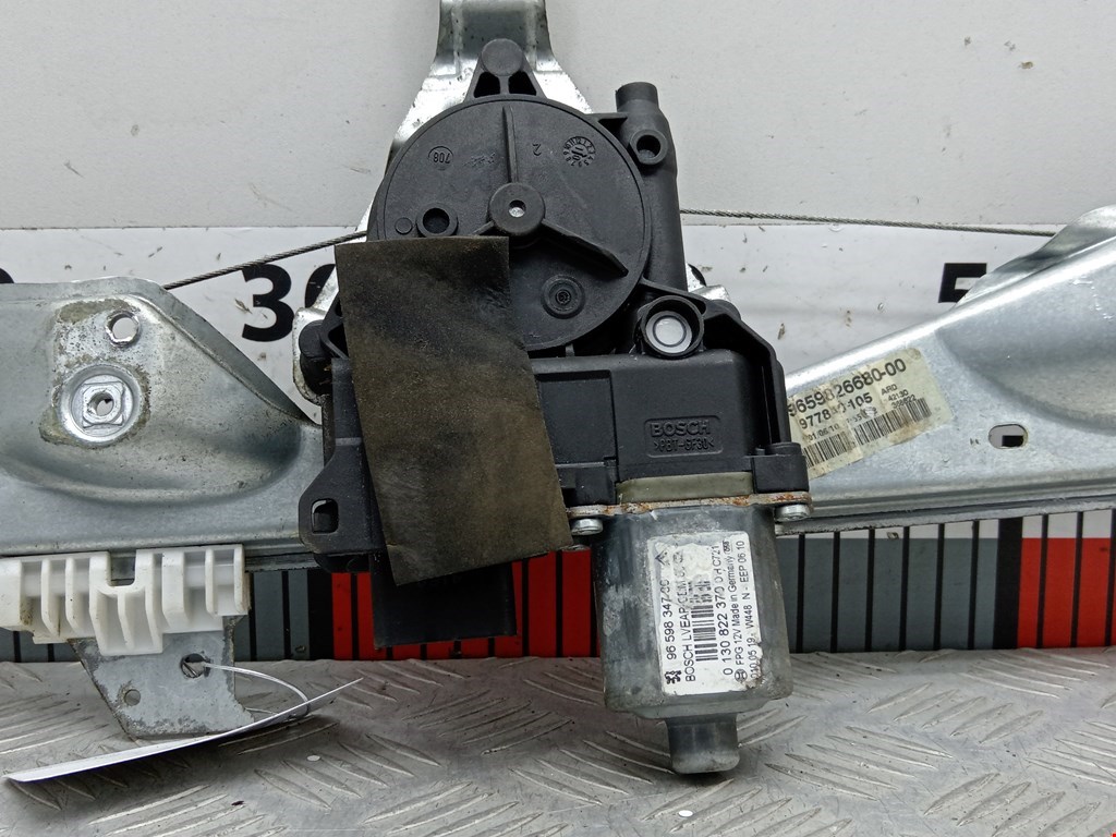 Стеклоподъемник задний правый PEUGEOT 308 2007-2015