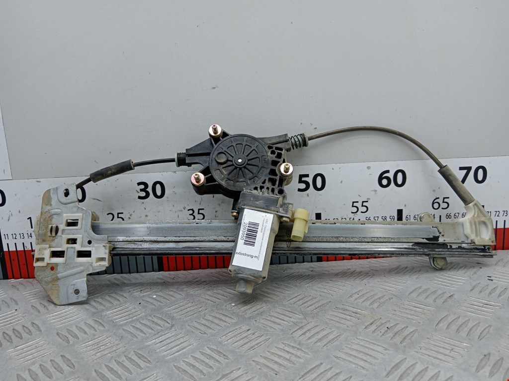 Стеклоподъемник передний левый HYUNDAI Verna /Accent III 2006-2010