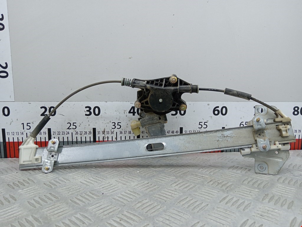 Стеклоподъемник передний левый HYUNDAI Verna /Accent III 2006-2010