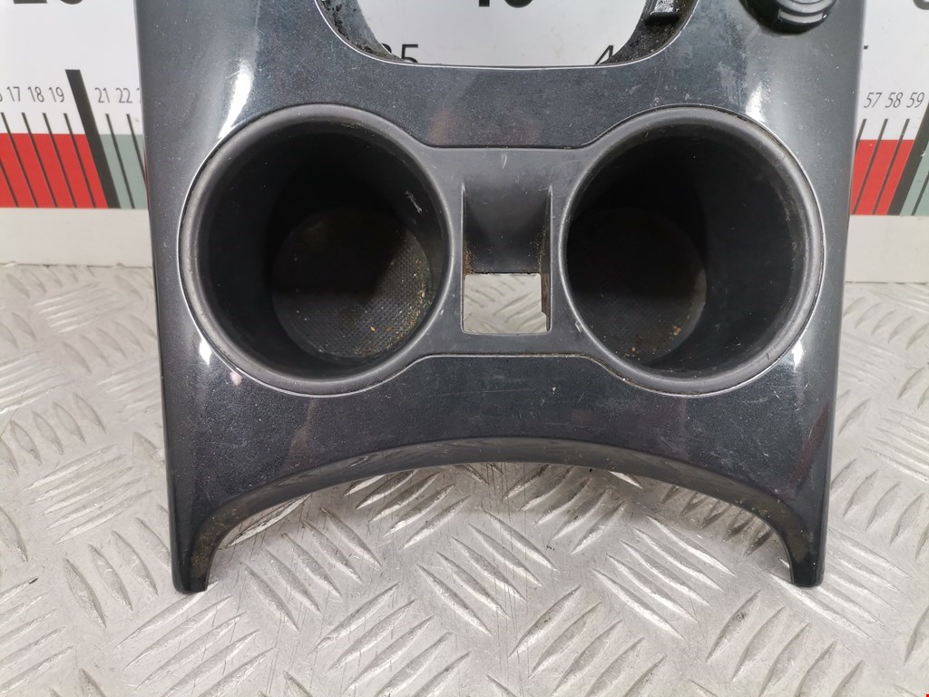 Подстаканник PEUGEOT Partner 2008-2018