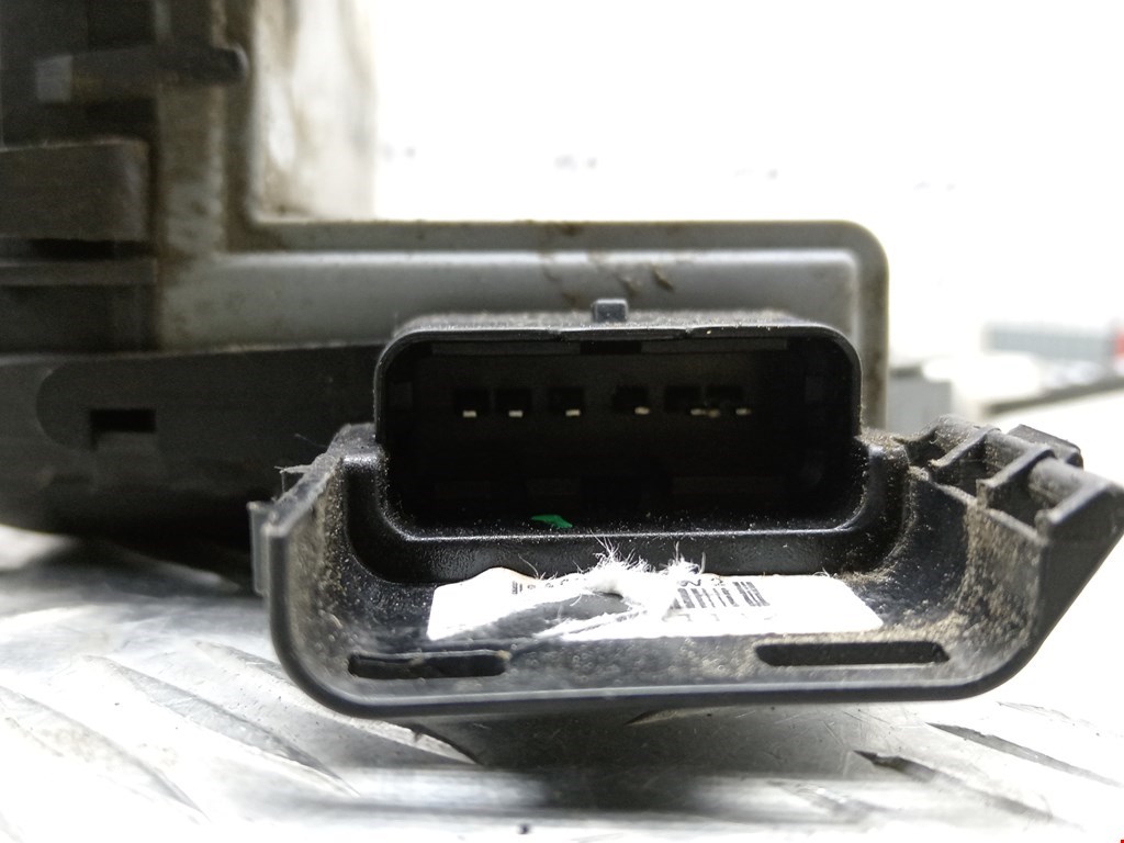 Замок двери задней правой PEUGEOT 308 2007-2015